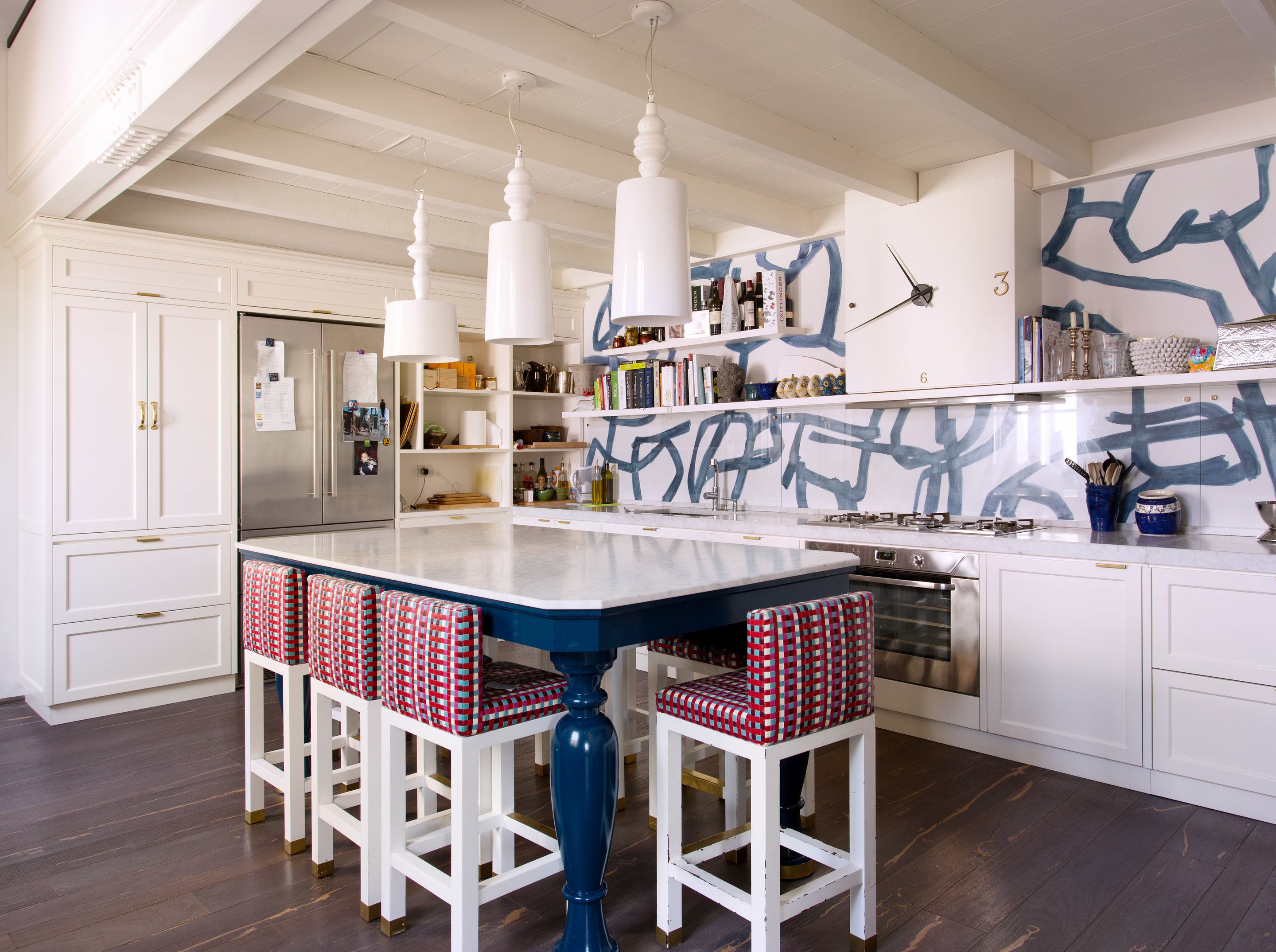 Кухня в стиле эклектика фото интерьер Karman lamps to illuminate the kitchen table to the fullest