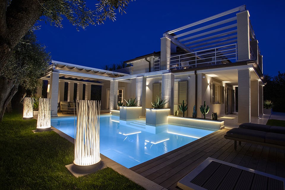 Lighting for villas: this is the Villa Simona project