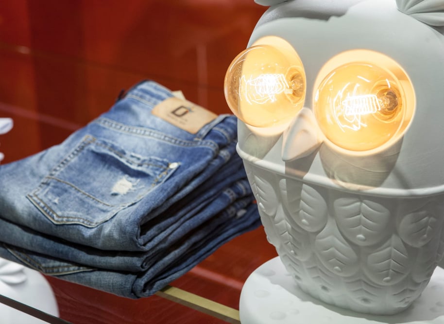 Progettare l'illuminazione di un negozio: le migliori strategie
