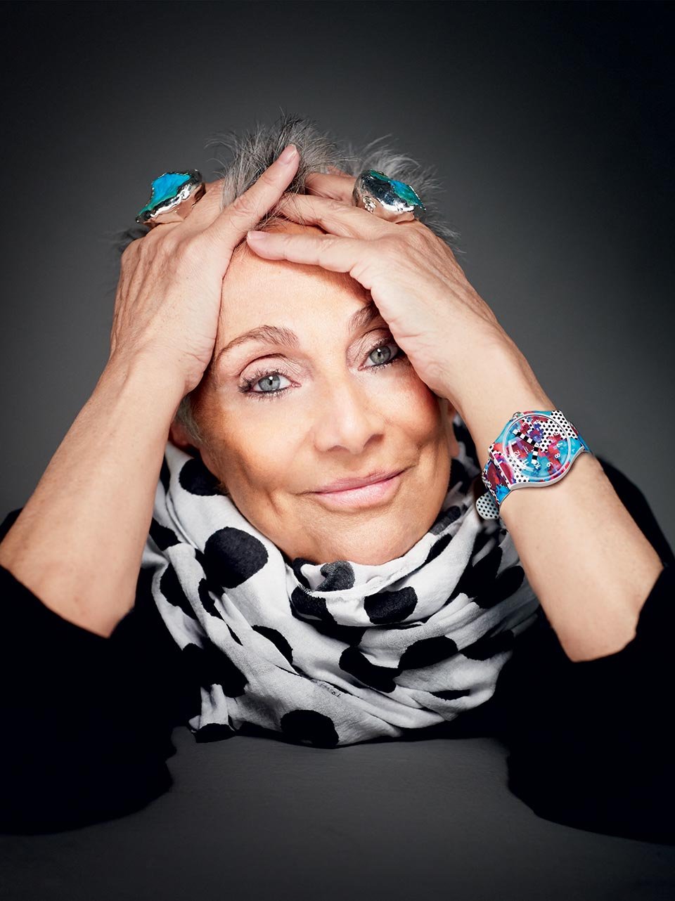 Paola Navone (ph. Giovanni Gastel)