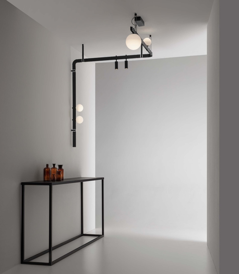 stant-karman-decorative-lighting-corridors